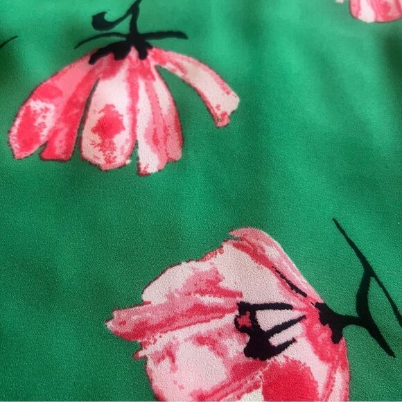 Who What Wear Dressy Green Floral Tank Top. Size Medium. Great Condition! - Picture 2 of 10